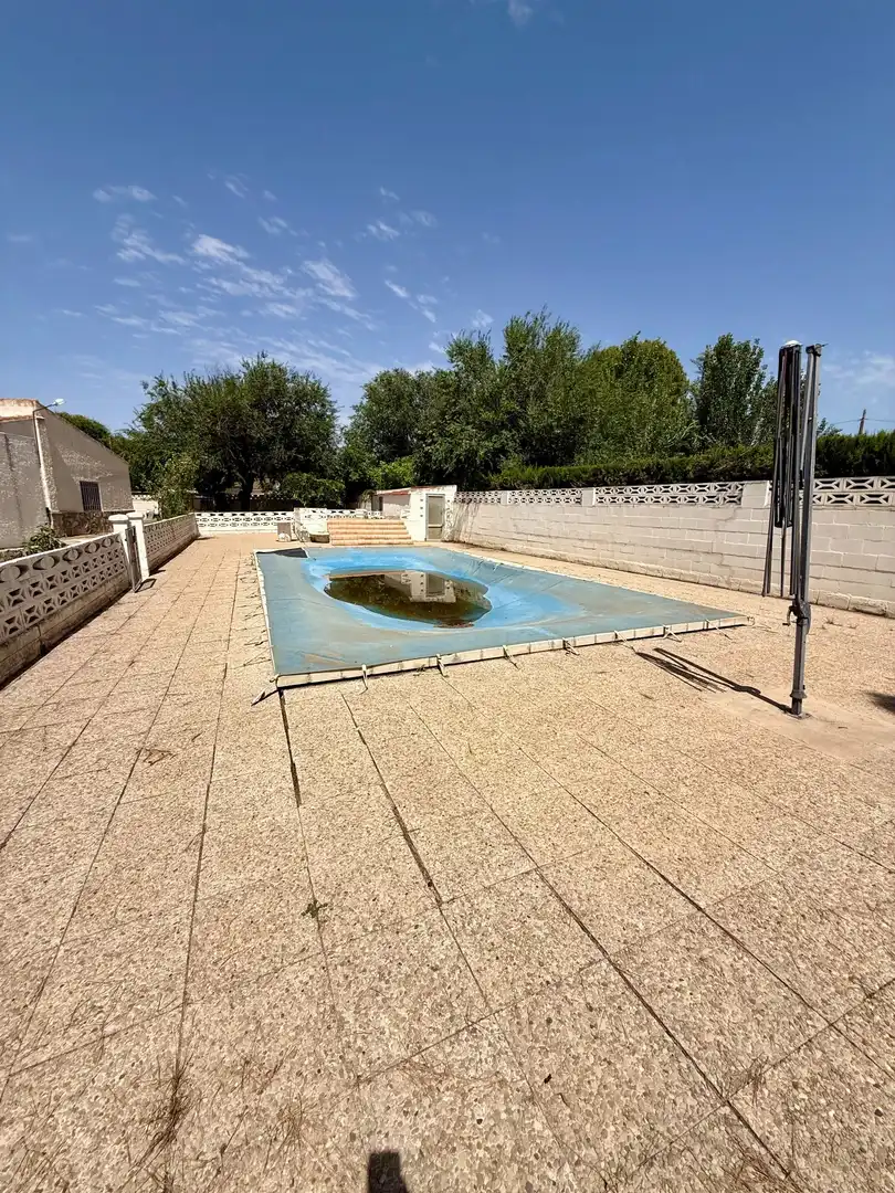 Piscina de Casa o chalet en venta en Villena con Calefacción, Jardín privado y Trastero