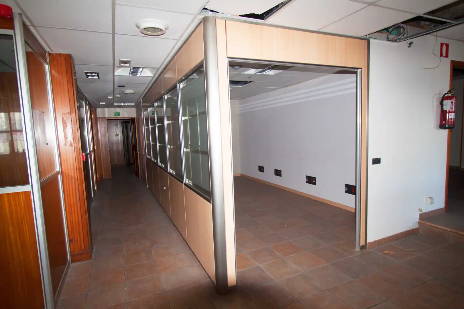 Office space with lift for sale in Avenida Juan XXIII, imagen 11