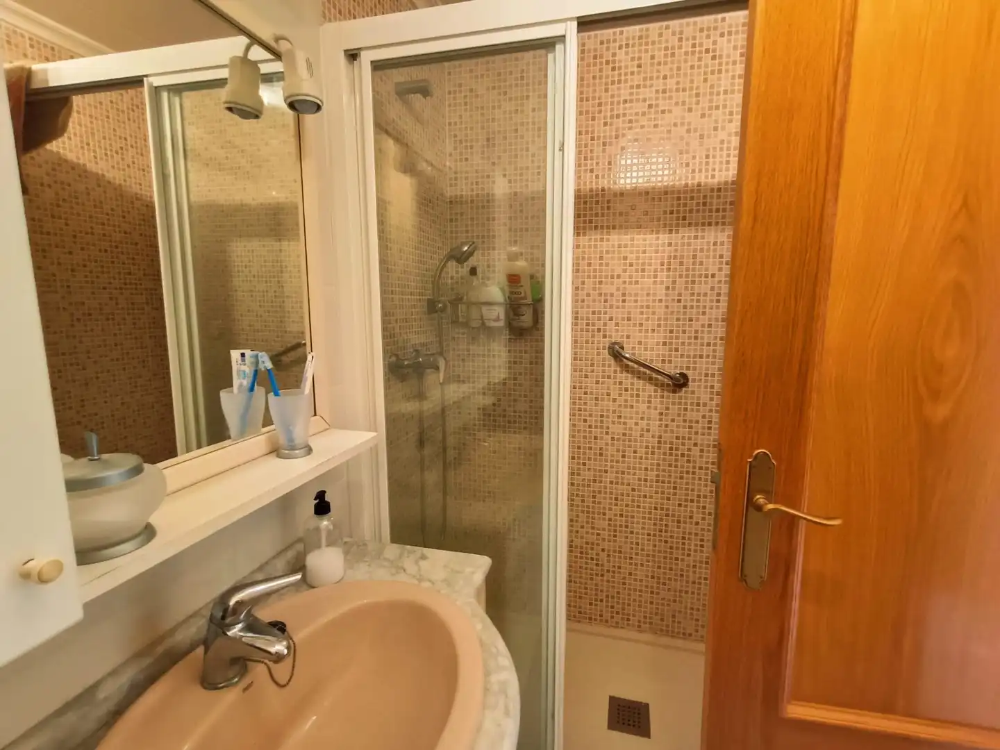 Bathroom of Apartments for sale in Sueca  with Air Conditioner and Terrace