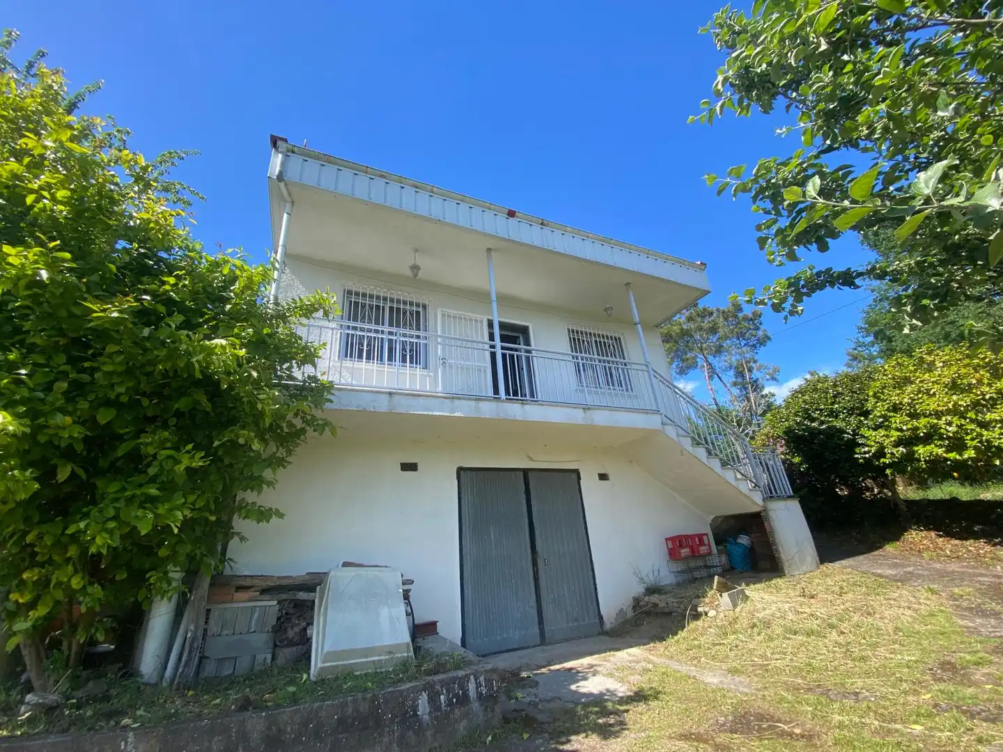 Vista exterior de Casa o xalet en venda en O Carballiño   amb Jardí privat, Parquet i Moblat