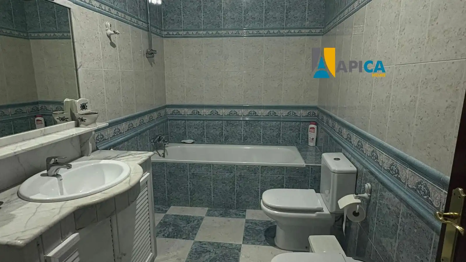 Badezimmer von Haus oder Chalet zum Verkauf in Chiclana de la Frontera mit Terrasse und Möbliert