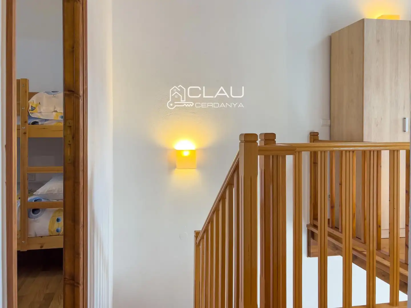 Detached homes for rent in Osséja  with Heating, Private garden and Parquet flooring