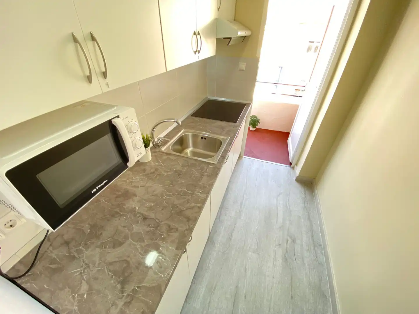 Cocina de Piso para compartir en Madrid con Calefacción, Amueblado y Horno