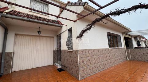 Foto 2 de Casa adosada en venda a Sector 3, Getafe