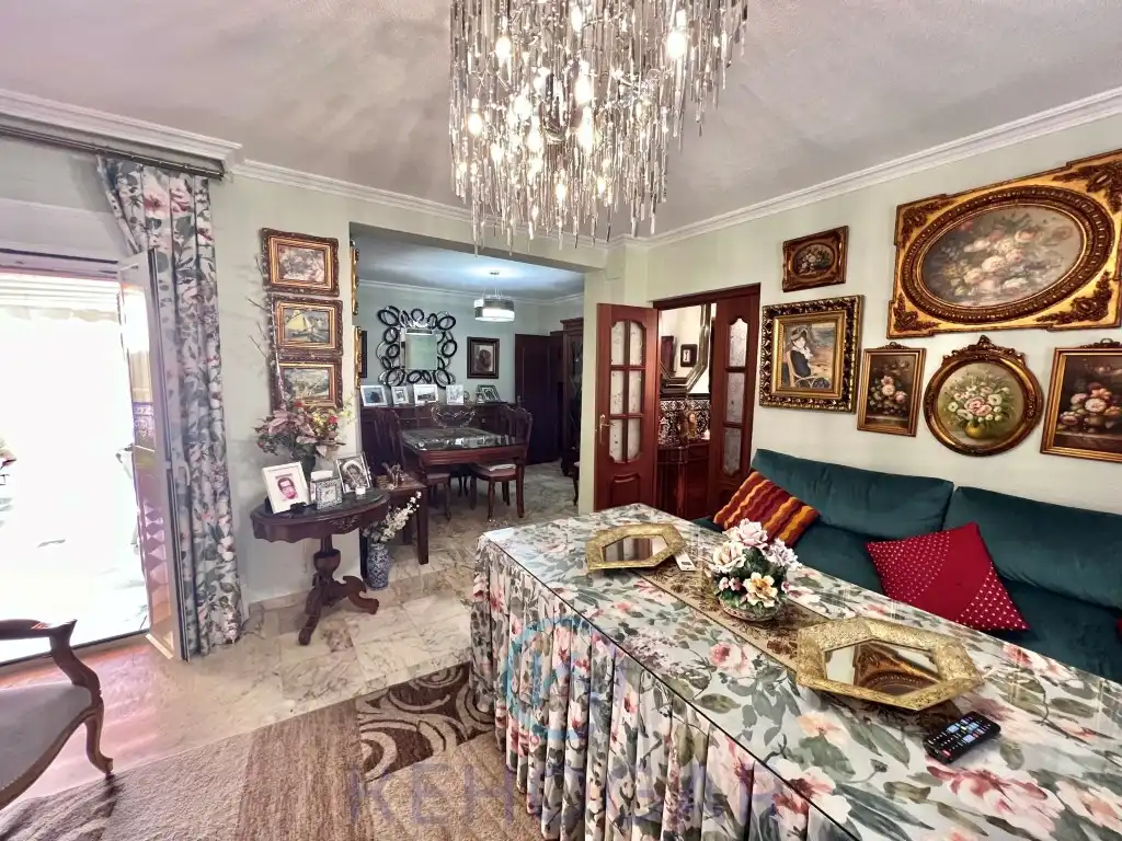 Dining room of Houses for sale in Dos Hermanas