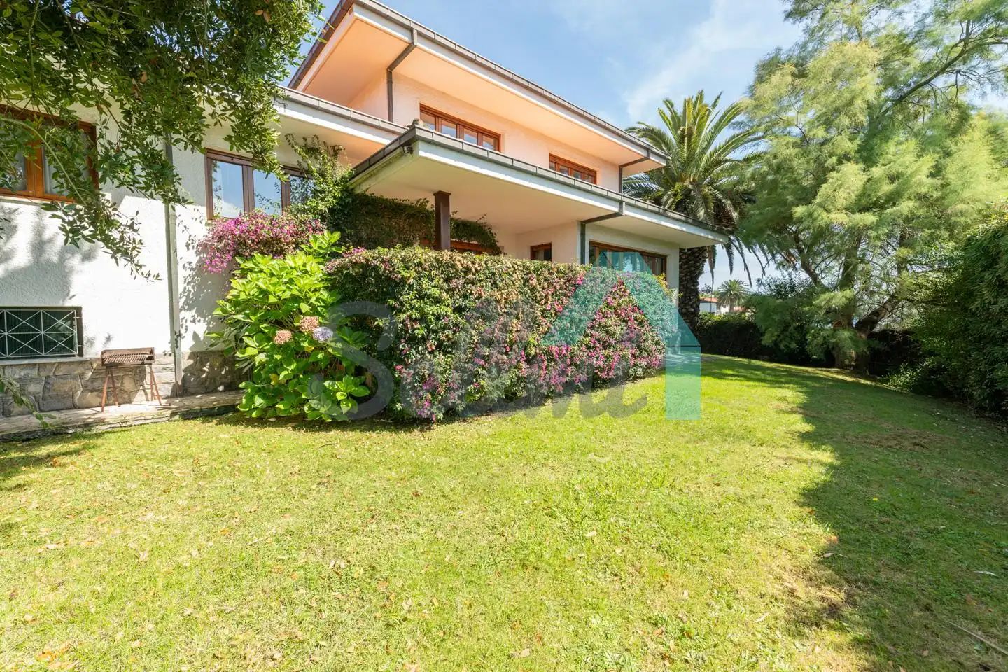 Garden of Detached homes for sale in Llanes  with Heating, Private garden and Parquet flooring