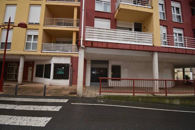 Local comercial en Alquiler en C/ Coctor Ramón López Garzón en Ampuero