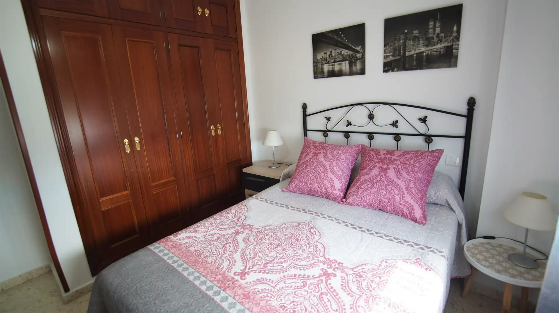 Bedroom of Flat for rent in Badajoz  with Air Conditioner, Furnished and Oven