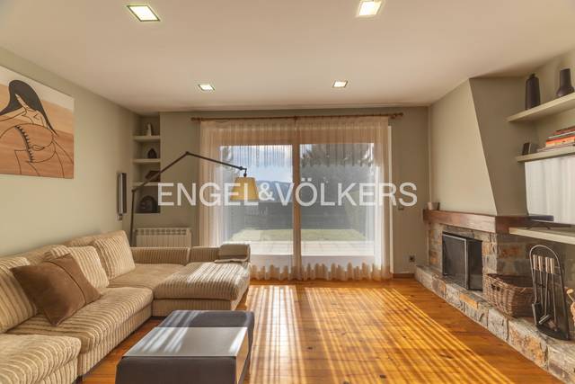 Casa adosada en Venta en Carrer de l'Església, 4 en Guils de Cerdanya