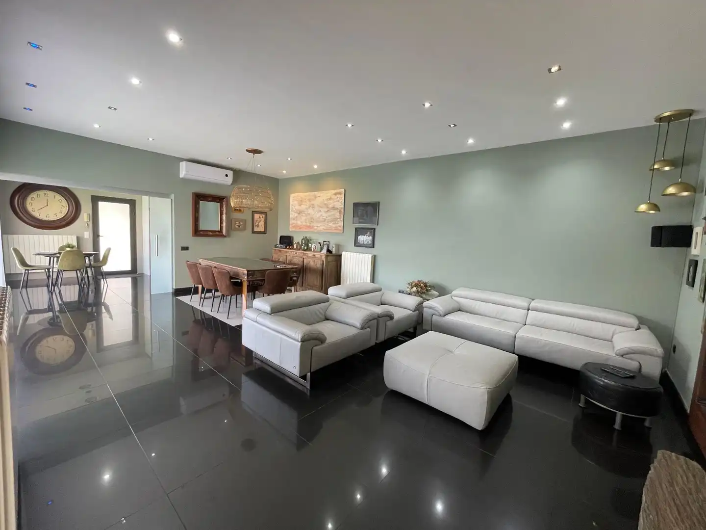Sala de estar de Casa o chalet en venta en Fogars de la Selva con Aire acondicionado, Calefacción y Jardín privado
