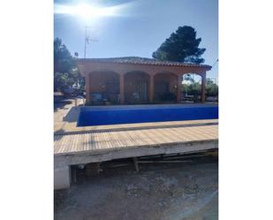 Piscina de Finca rústica en venda en Manzanares amb Jardí privat, Terrassa i Piscina