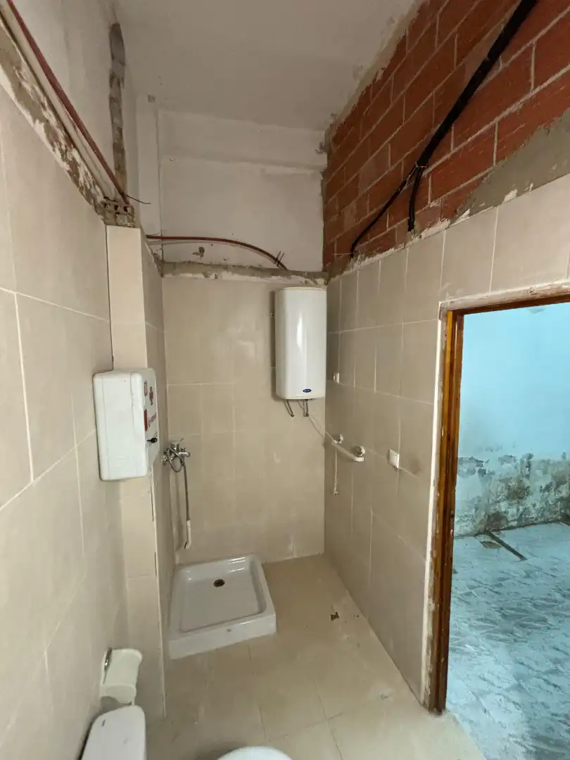 Local comercial en venda a Carrer de Blasco Ibáñez, imagen 4