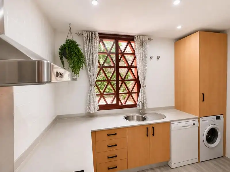Flat with pool for sale in San Luis de Sabinillas, imagen 17