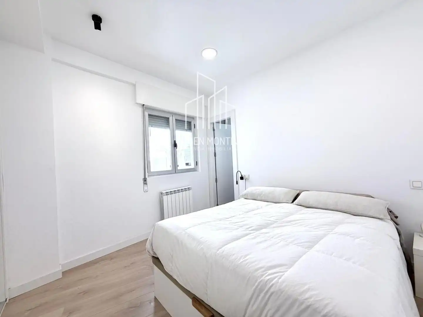 Bedroom of Flat for rent in Salamanca  with Heating, Terrace and Furnished