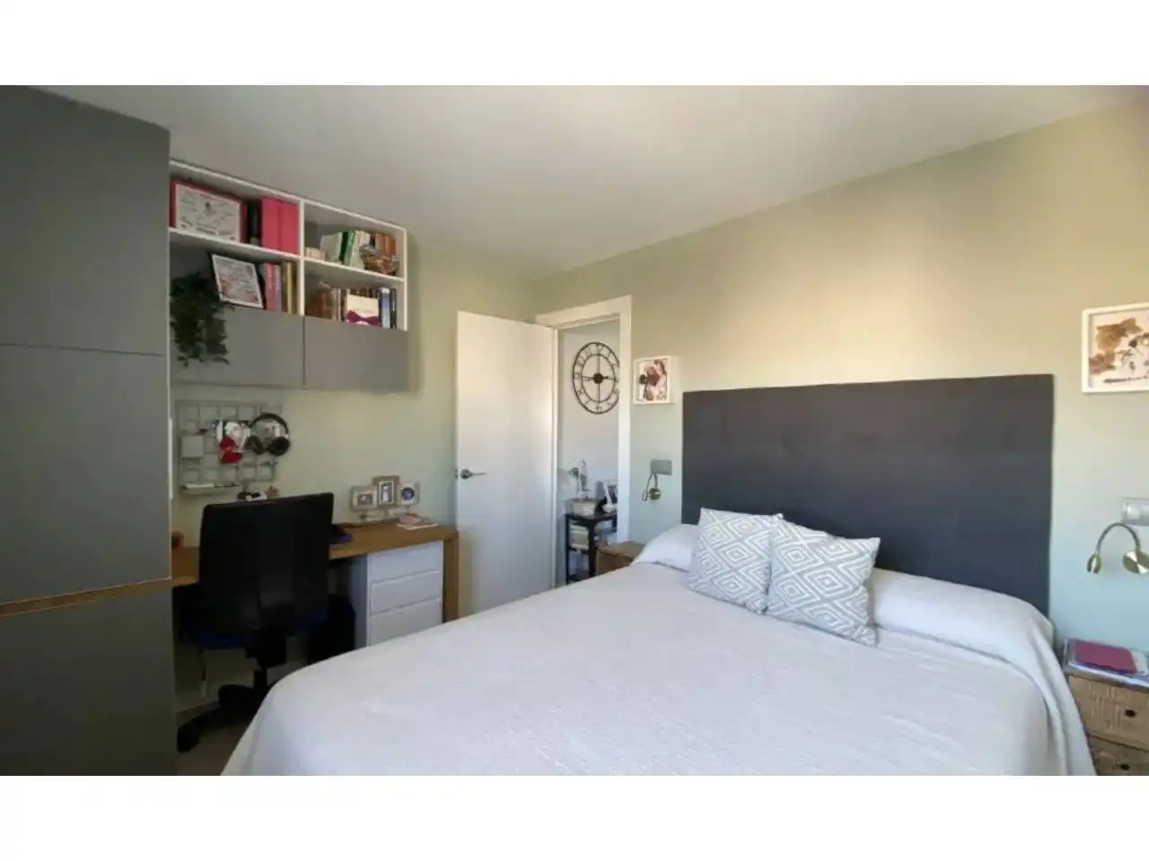 Bedroom of Flat for sale in Cornellà de Llobregat