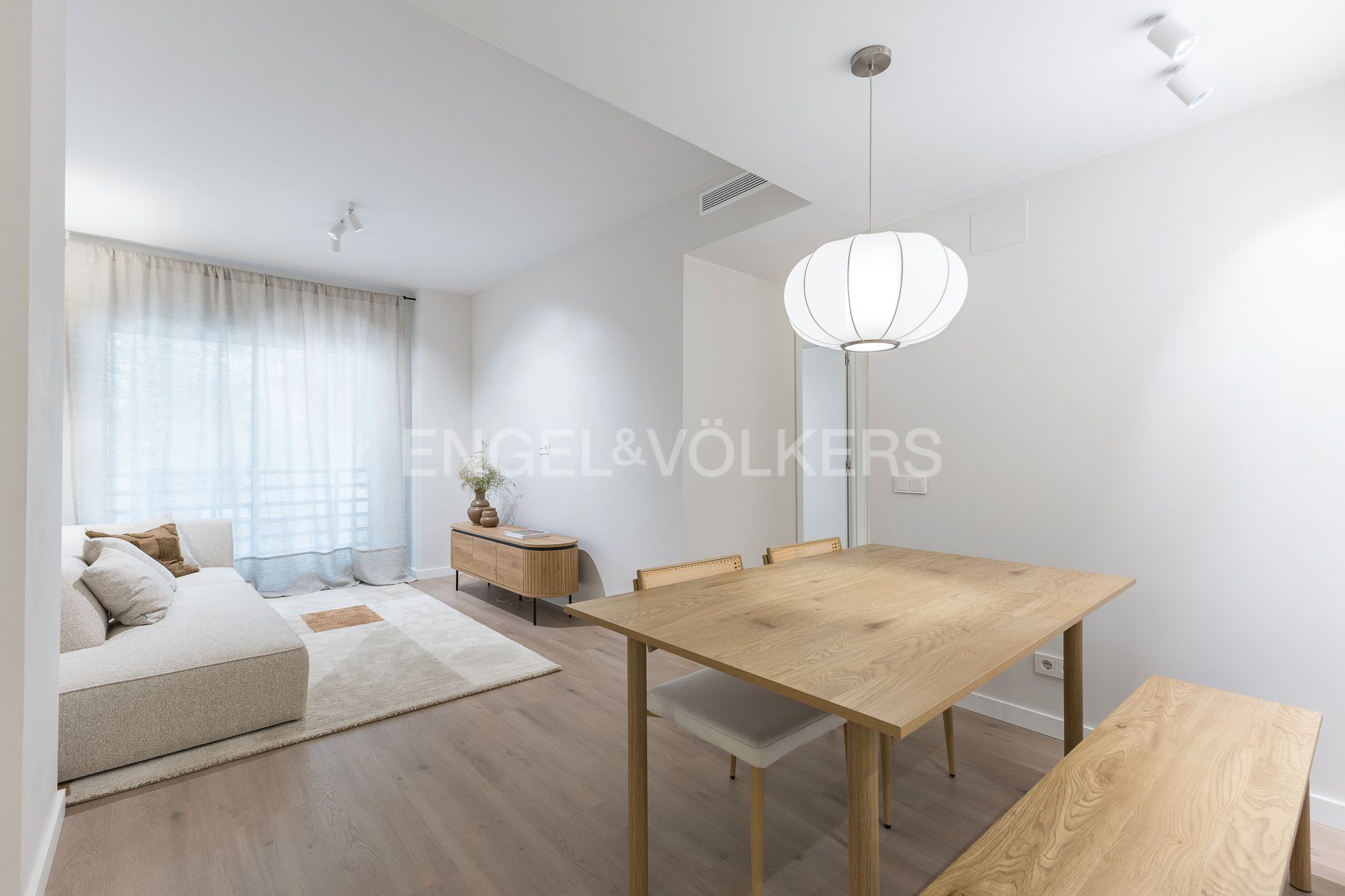 Sala d'estar de Apartament en venda en  Barcelona Capital amb Aire condicionat, Calefacció i Parquet