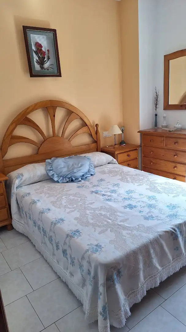 Schlafzimmer von Einfamilien-Reihenhaus zum Verkauf in Torredembarra mit Heizung, Privatgarten und Terrasse
