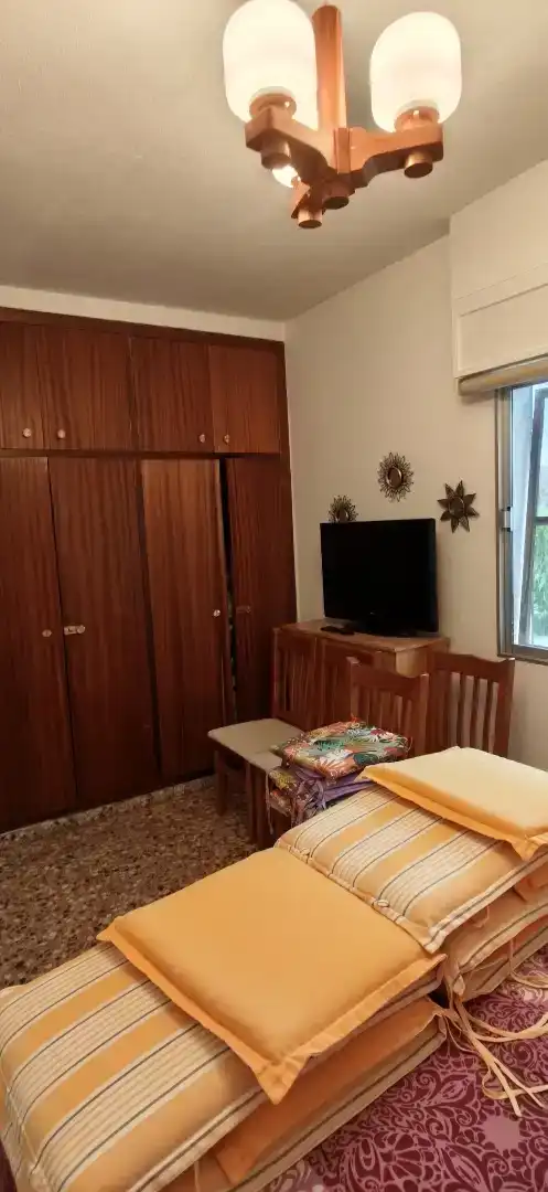 Dormitori de Casa o xalet en venda en Elda amb Aire condicionat