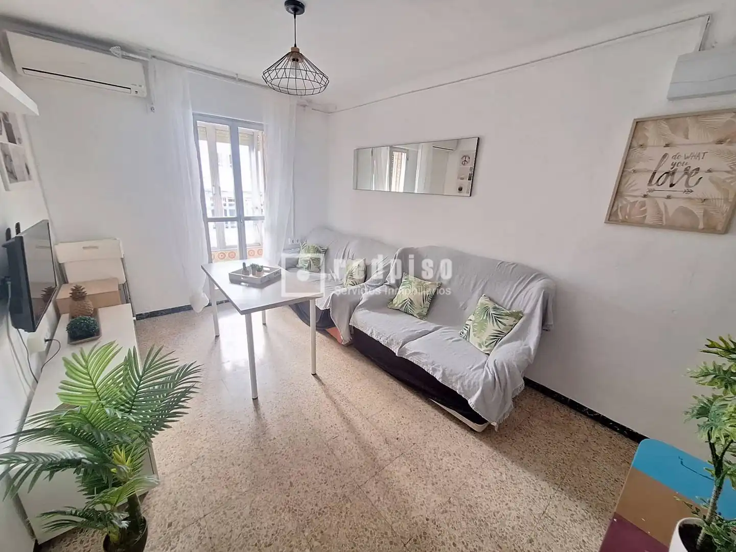 Sala d'estar de Pis de lloguer en Sevilla amb Aire condicionat, Calefacció i Terrassa