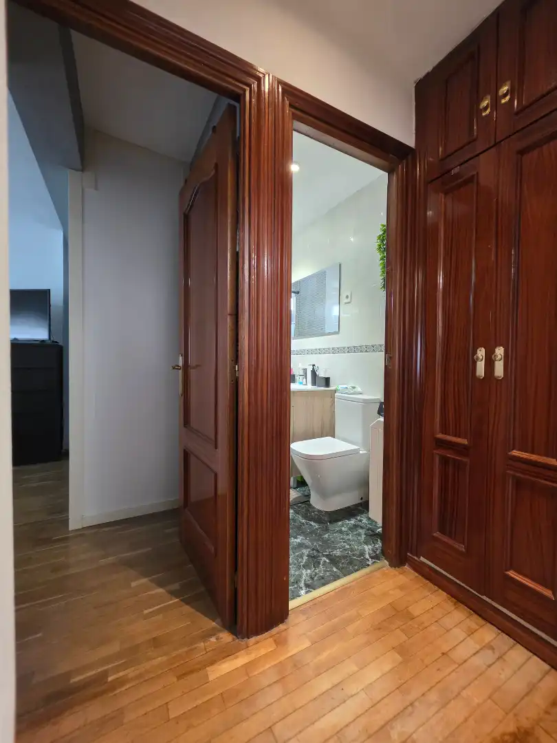 Baño de Piso en venta en Madrid con Aire acondicionado, Calefacción y Parquet