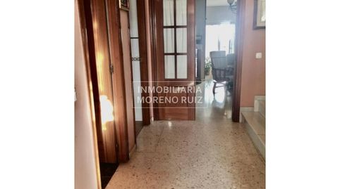 CASA CON PATIO Y COCHERA., image 4