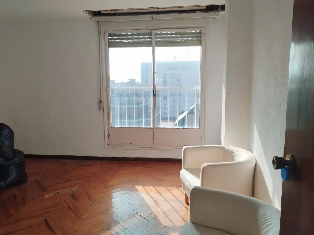 Habitación de Piso en venta en Cuatro Caminos