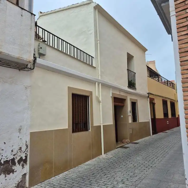 Vista exterior de Casa o xalet en venda en La Vall d'Uixó amb Jardí privat, Terrassa i Traster