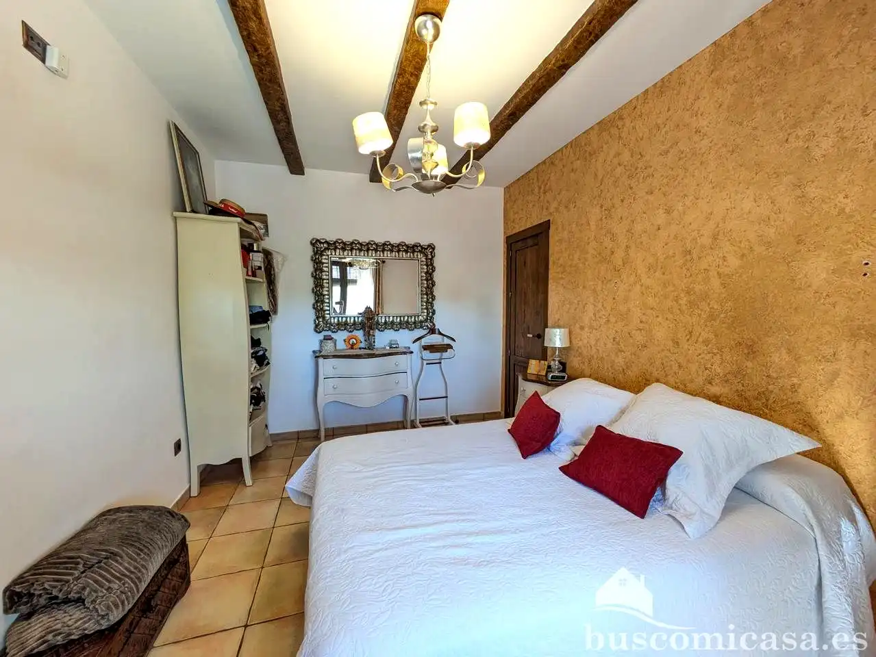 Habitación de Finca rústica en venta en Linares con Aire acondicionado, Calefacción y Jardín privado