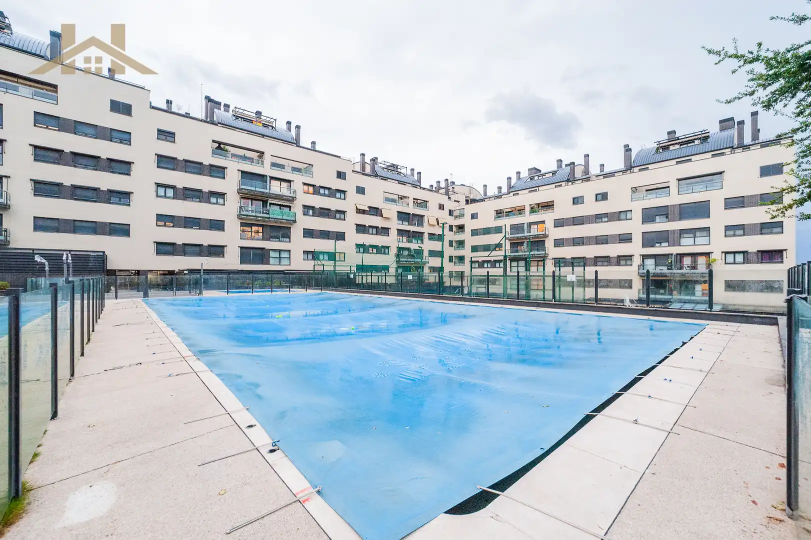 Appartamento con piscina in vendita a Calle Simone de Beauvoir