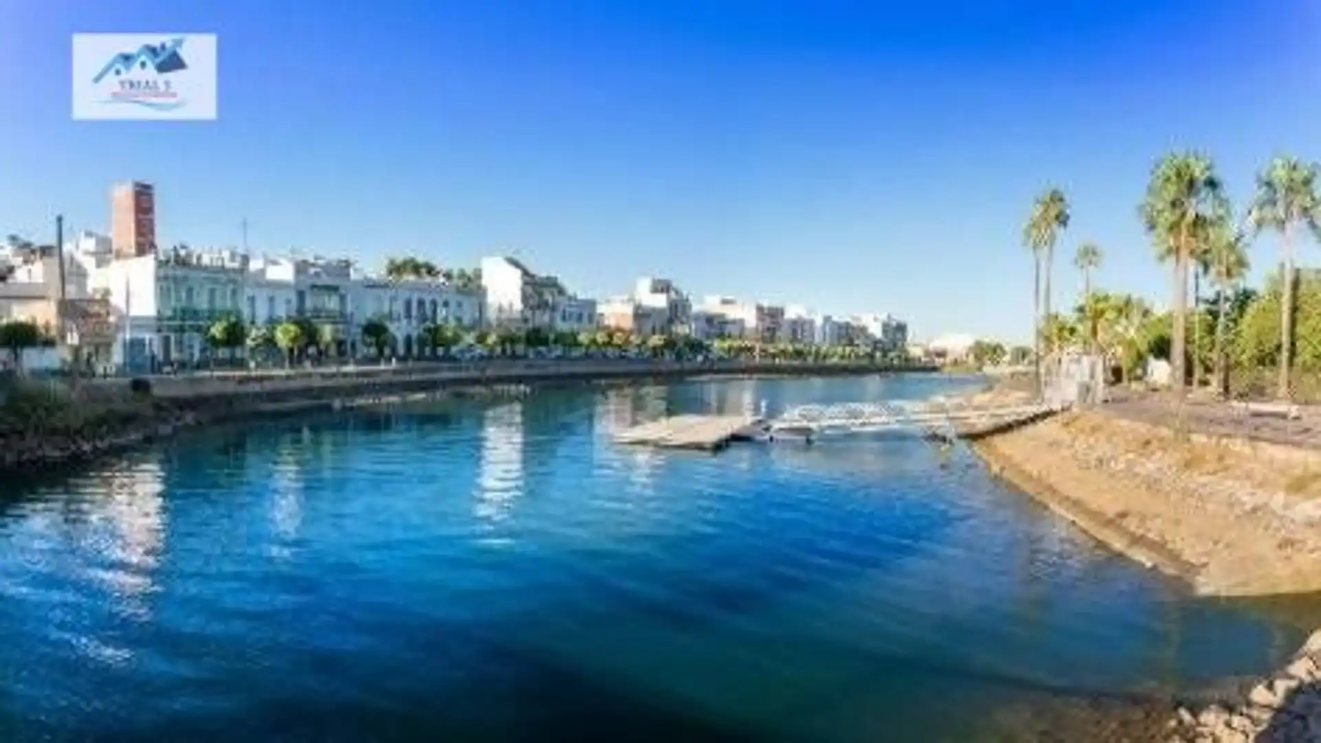 Vista exterior de Casa adosada en venta en Ayamonte con Terraza y Balcón