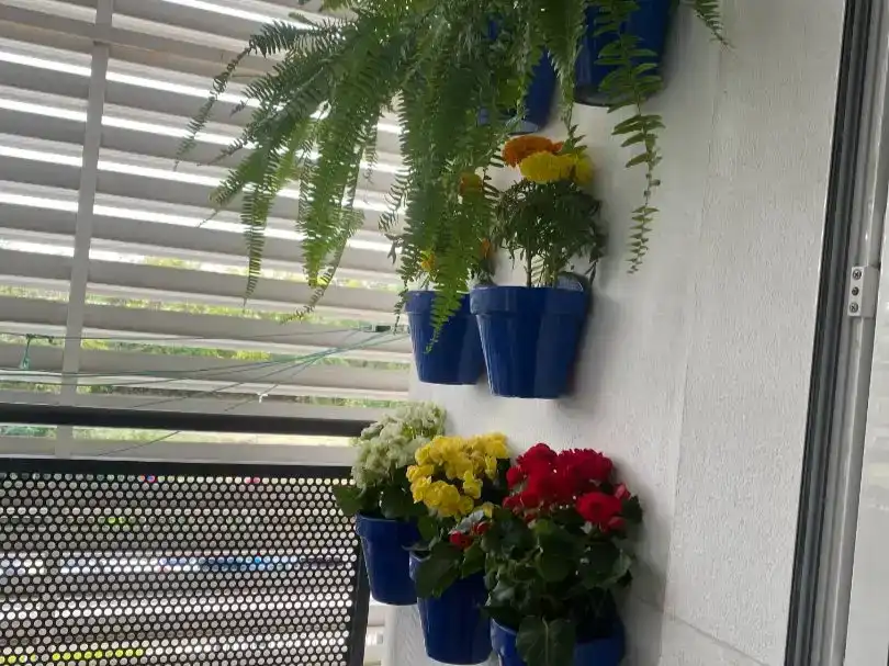 Terrasse von Wohnung zur Miete in Sevilla mit Klimaanlage, Parkett und Möbliert