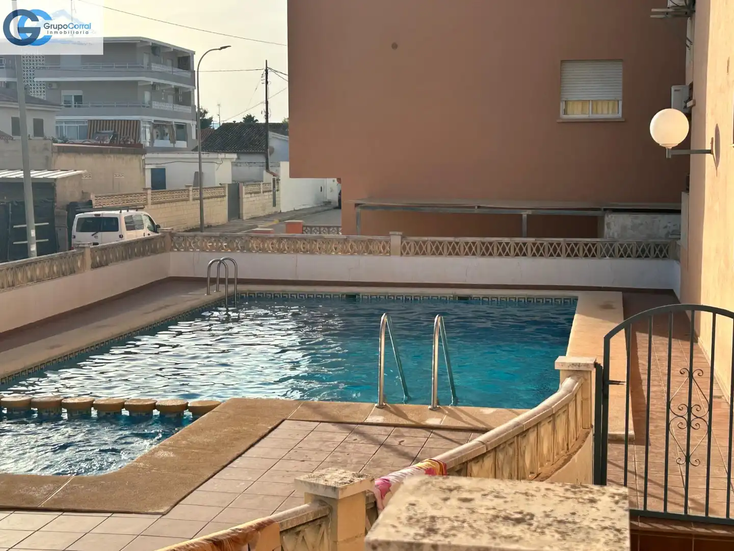 Piscina de Apartament en venda en Daimús amb Aire condicionat, Calefacció i Parquet