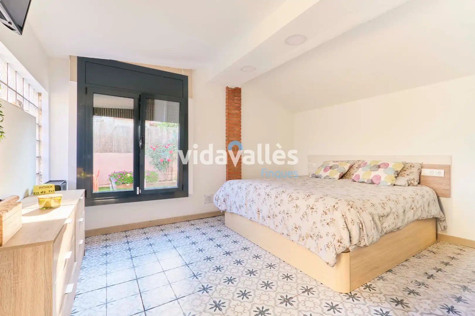 Habitación de Casa o chalet en venta en Llinars del Vallès con Aire acondicionado, Calefacción y Jardín privado
