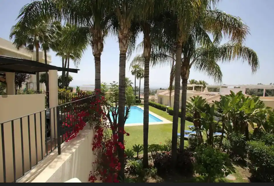 Apartment with pool for sale in La Quinta, imagen 16