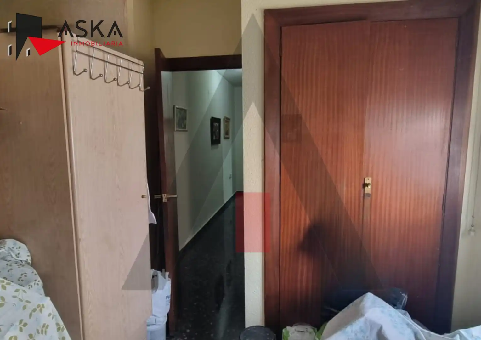 Flat for sale in Torrent  with Air Conditioner and Balcony