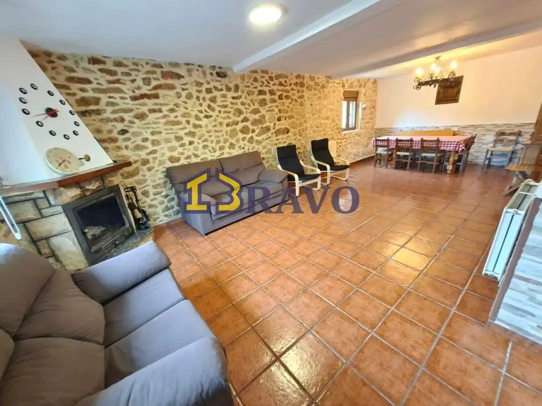 Casa amb jardí en venda a Merindad de Valdivielso, imagen 8