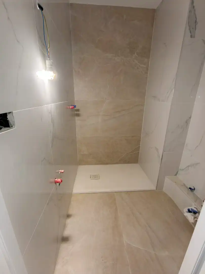Baño de Piso en venta en Sant Boi de Llobregat con Parquet, Horno y Balcón