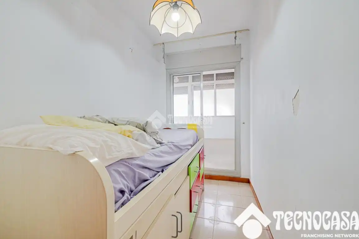 Piso con terraza en venta en Nou Barris, imagen 28