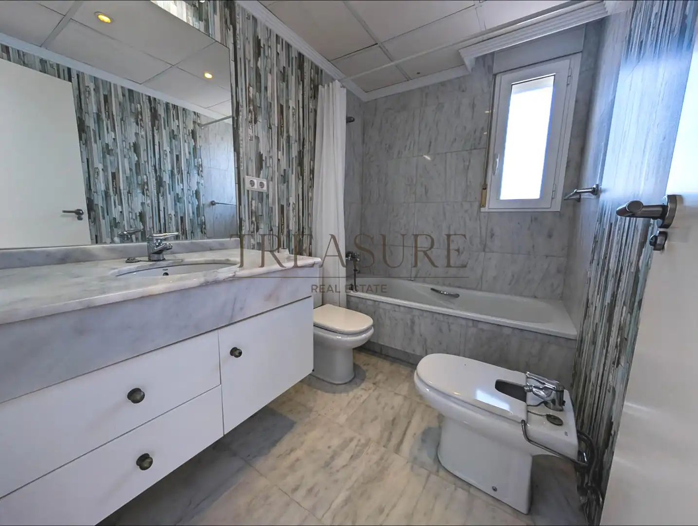 Bathroom of Houses for sale in La Manga del Mar Menor  with Air Conditioner, Private garden and Terrace