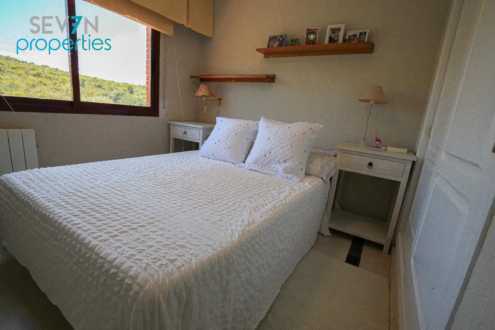 Habitación de Casa adosada en venta en Alicante / Alacant con Aire acondicionado, Calefacción y Piscina