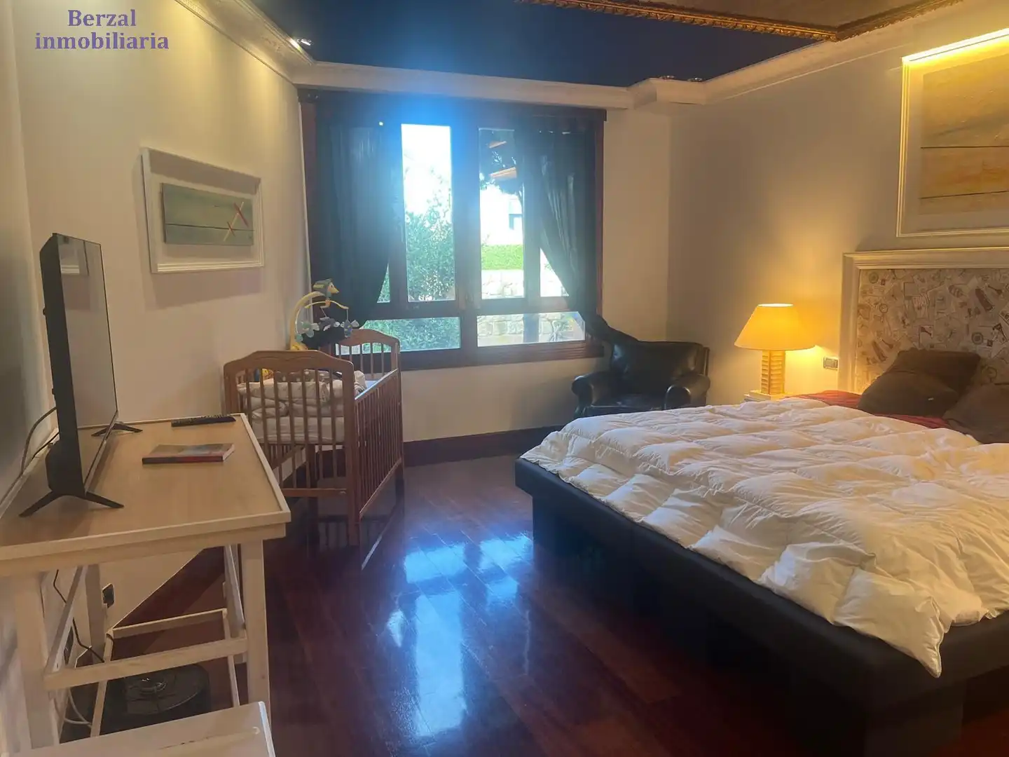 Detached house with garden for sale in Calle de Valle del Oja, imagen 21