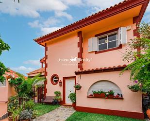 Exterior view of Single-family semi-detached for sale in Adeje  with Terrace, Storage room and Swimming Pool