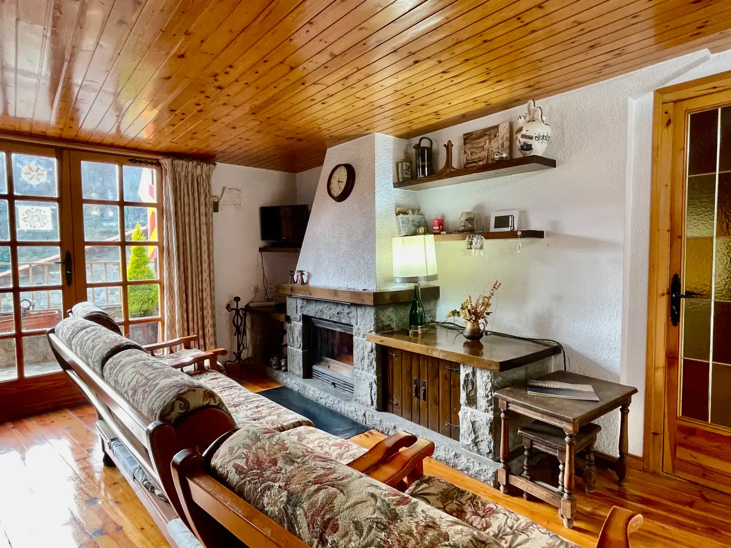 Sala de estar de Ático en venta en Setcases con Calefacción, Terraza y Amueblado