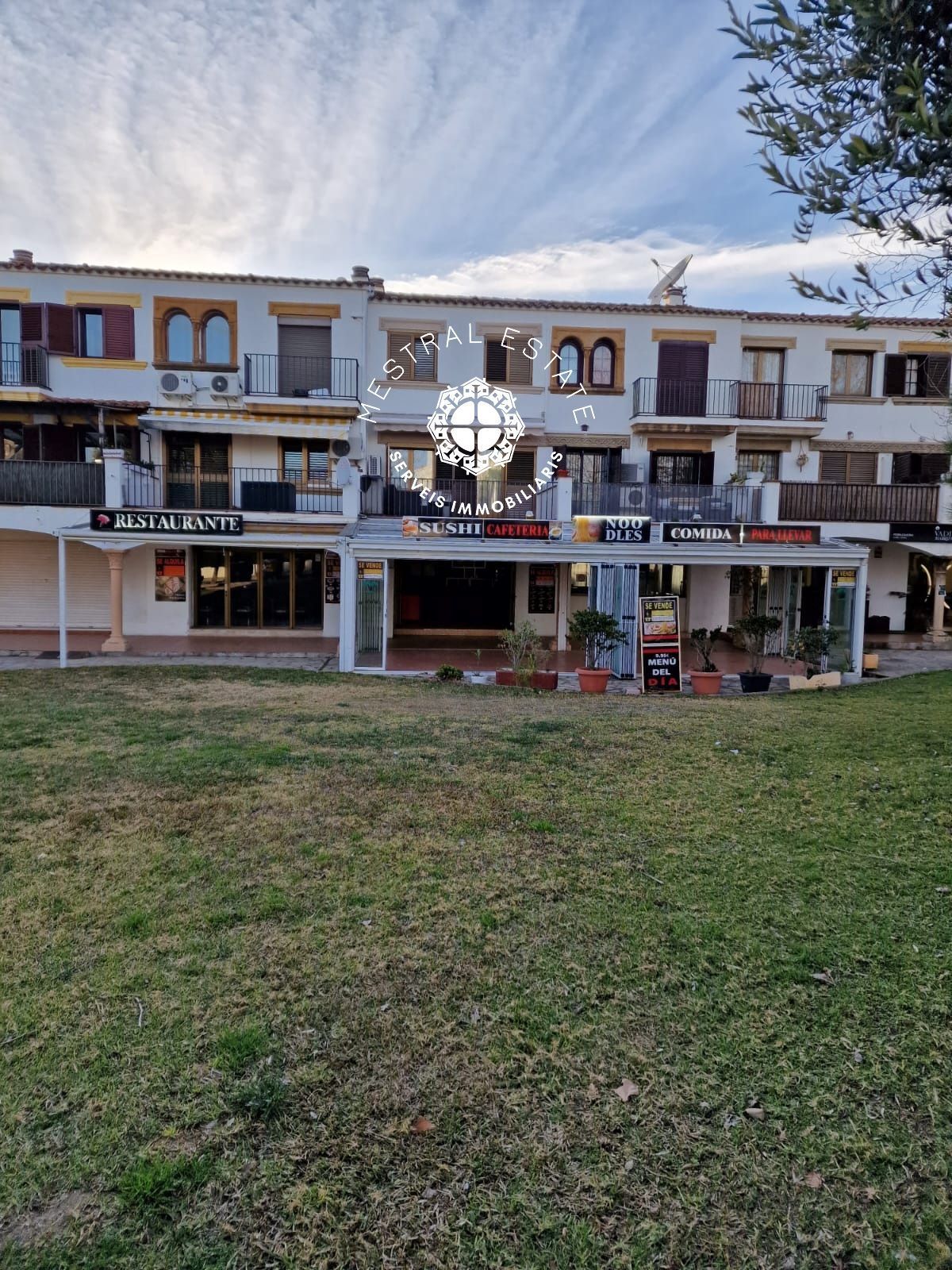 Vista exterior de Local en venta en Cambrils con Aire acondicionado, Terraza y Amueblado