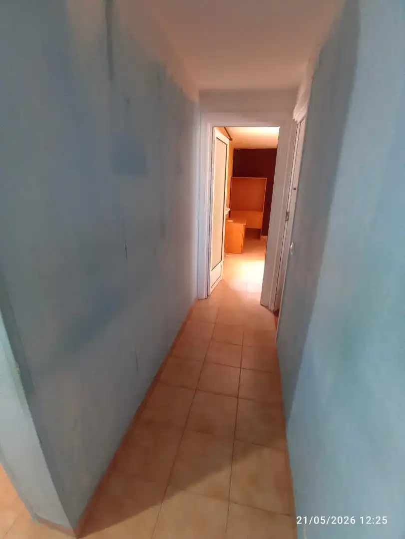 Wohnung zum Verkauf in Berga mit Heizung, Waschmaschine und Balkon