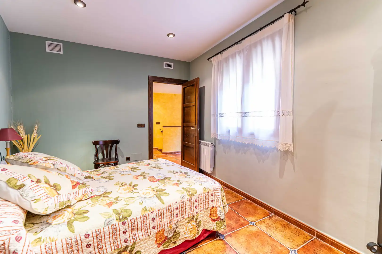 Dormitori de Casa o xalet en venda en Méntrida amb Aire condicionat, Calefacció i Jardí privat