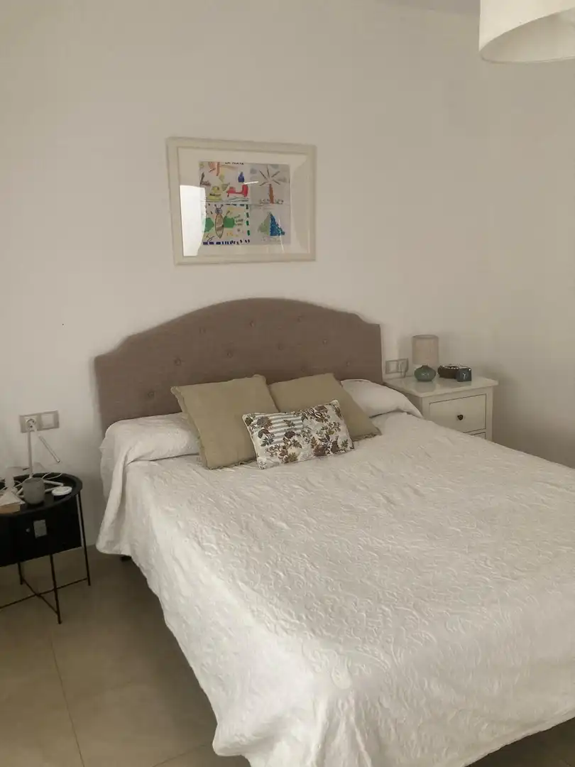 Dormitori de Casa o xalet en venda en Córdoba amb Aire condicionat, Parquet i Terrassa