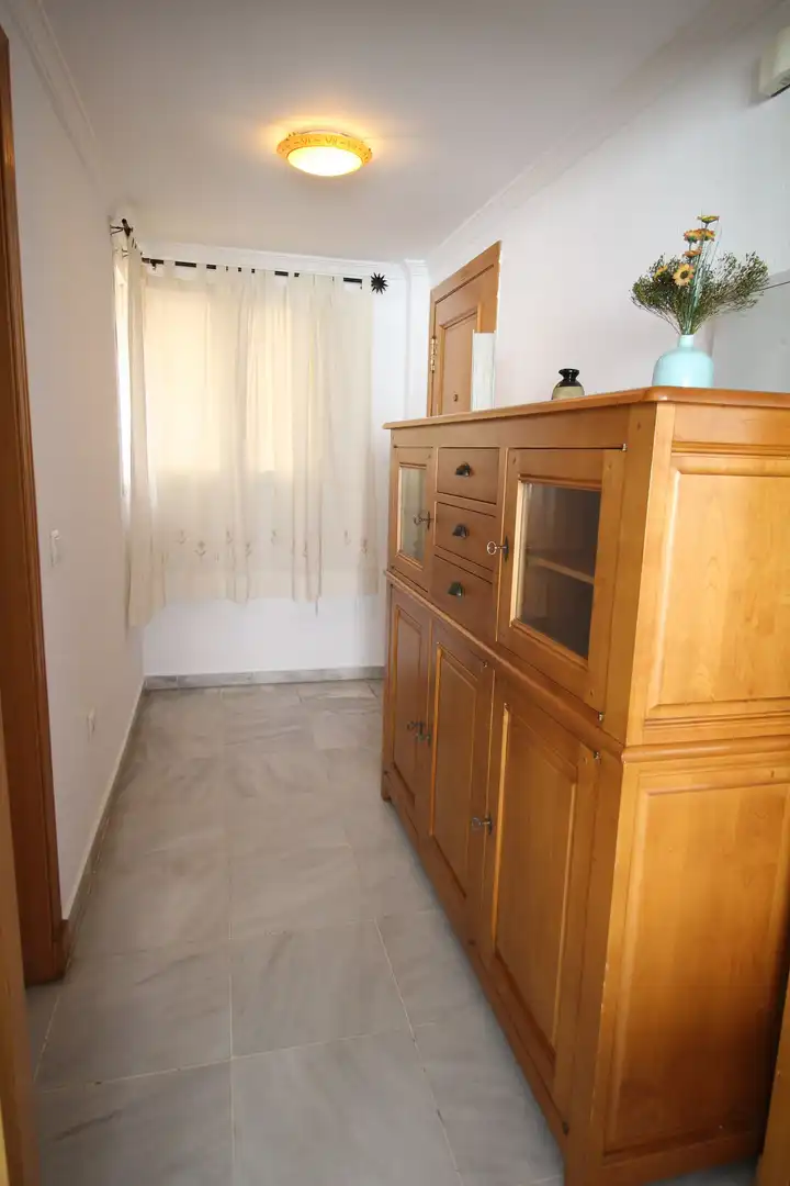 Schlafzimmer von Wohnung zur Miete in Málaga mit Klimaanlage, Heizung und Möbliert