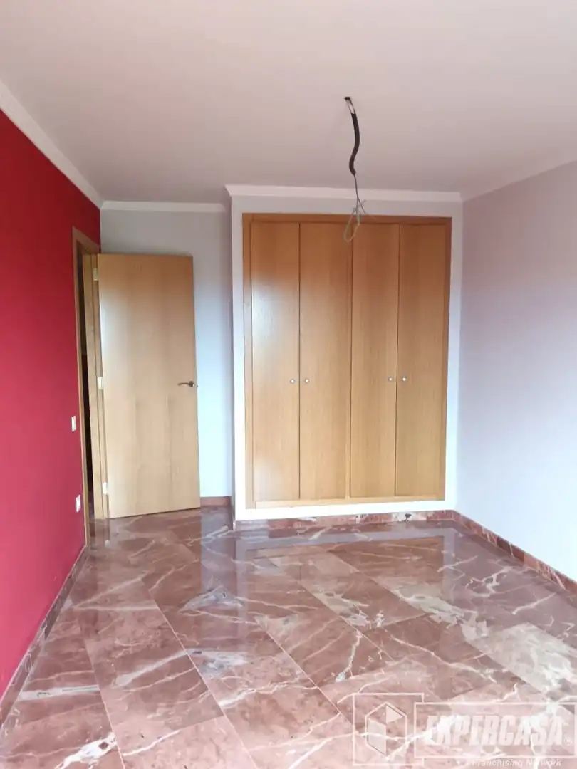Schlafzimmer von Wohnung zum Verkauf in Tous mit Klimaanlage und Terrasse