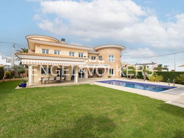 Haus mit Balkon zum Verkauf in Costa Norte